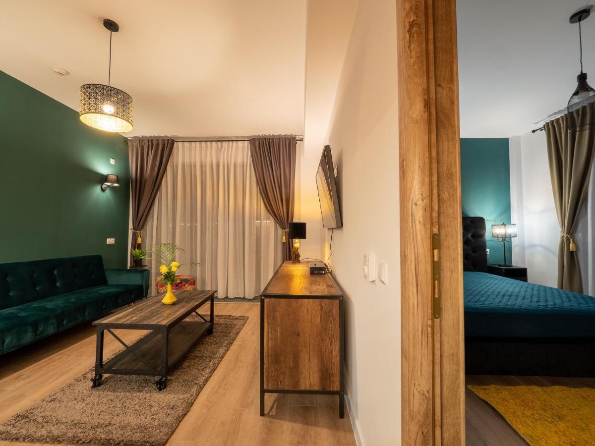 Signature Aparthotel - Boutique 갈라치 외부 사진